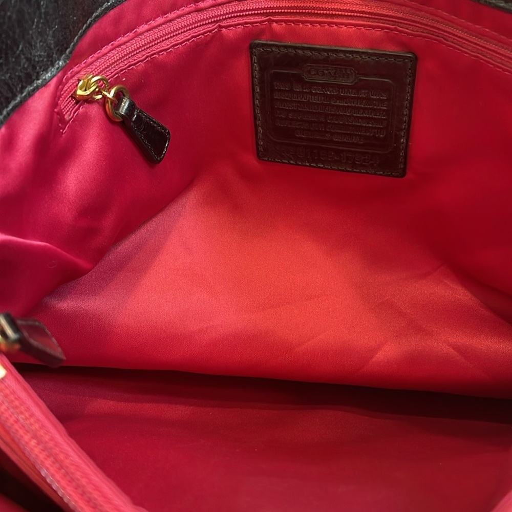 Coach Poppy Push Lock Black Leather Tote/ Shoulder Bag with Coach Dust Bag - Picture 7 of 10